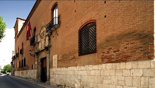 Fachada del Palacio de Dueñas de Medina del Campo